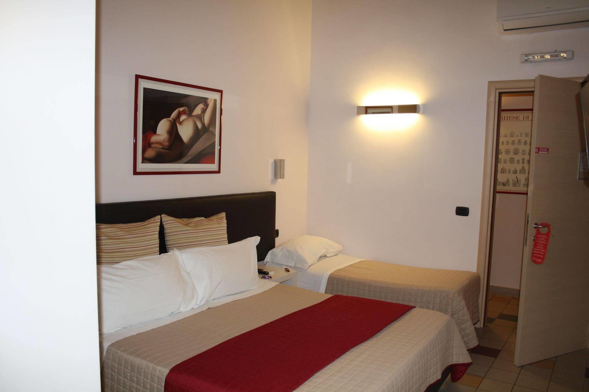 רומא Rooms For You מראה חיצוני תמונה